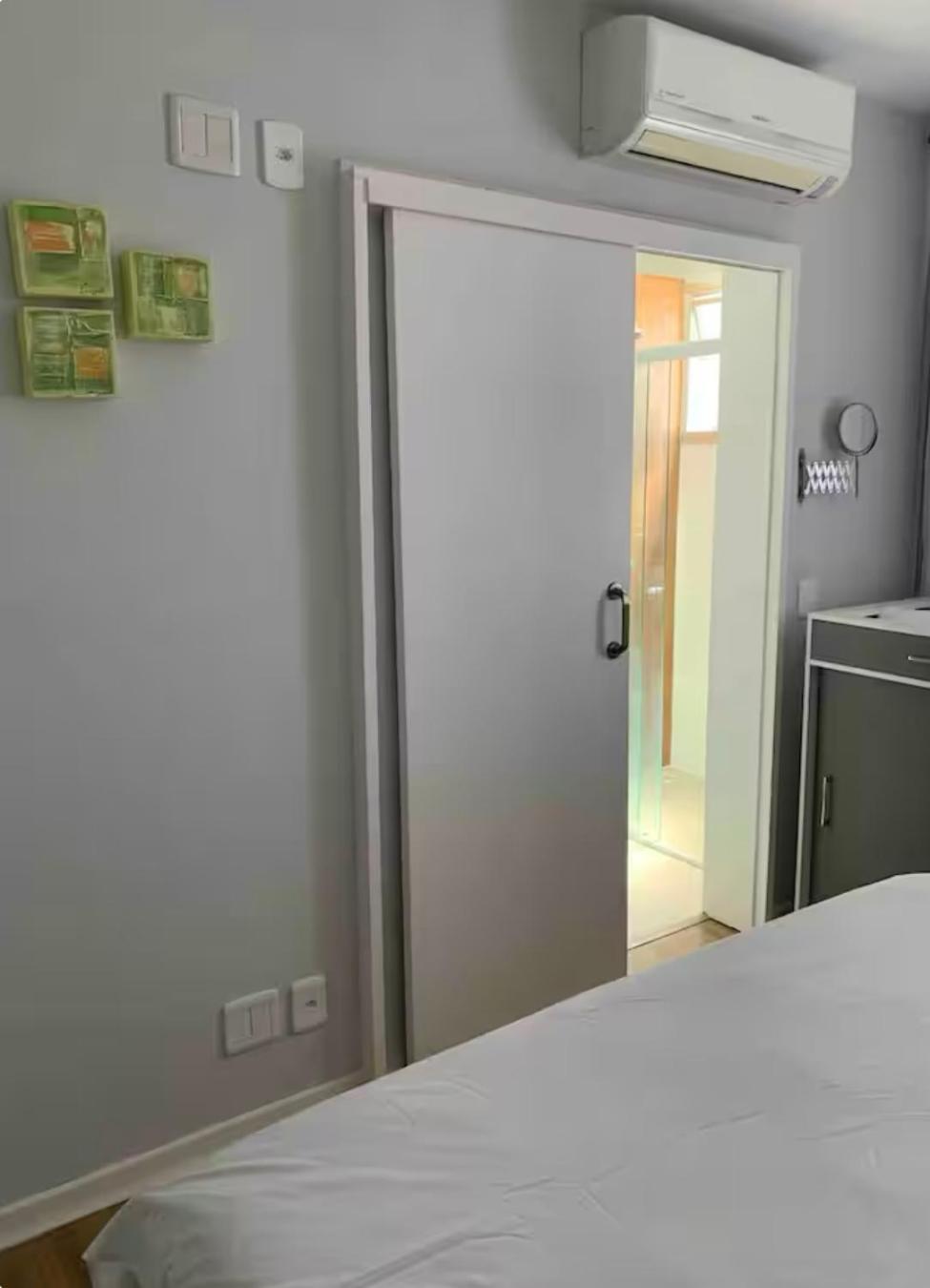 Apartamento No Centro De *
